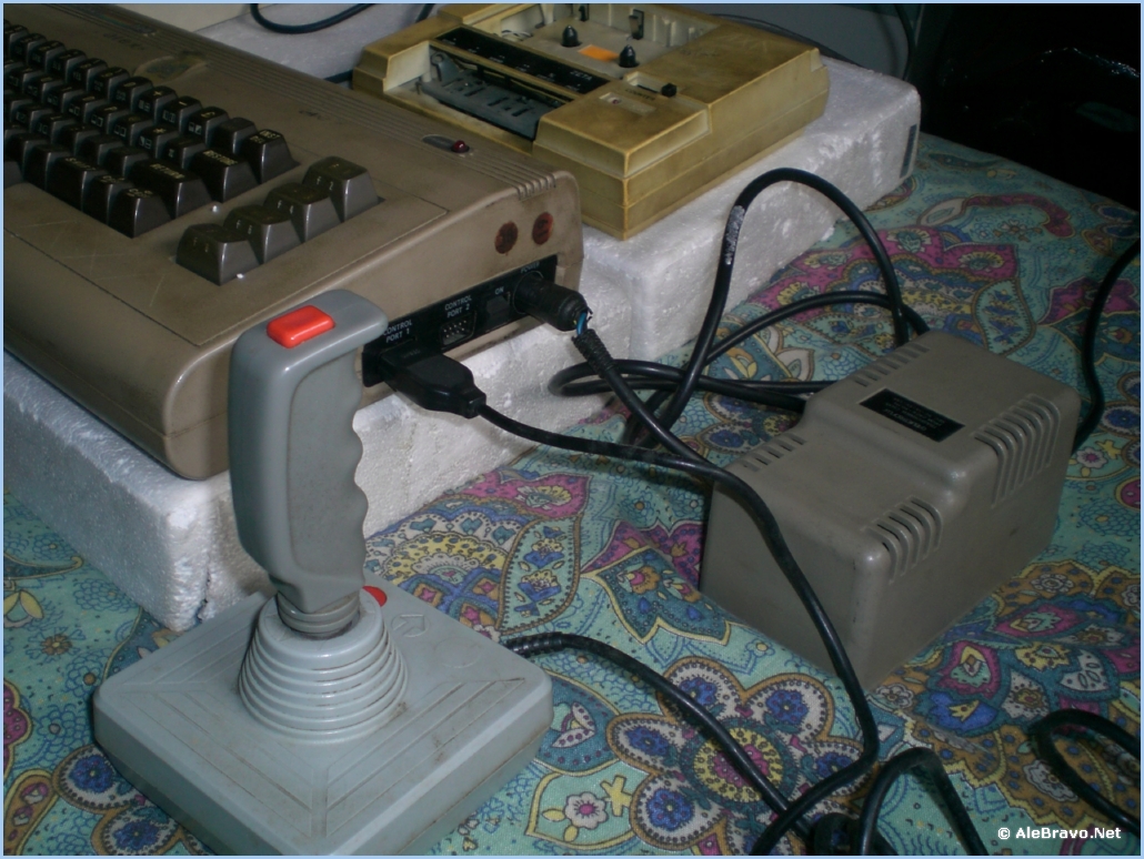 C64-Tape drive_Joystick_2